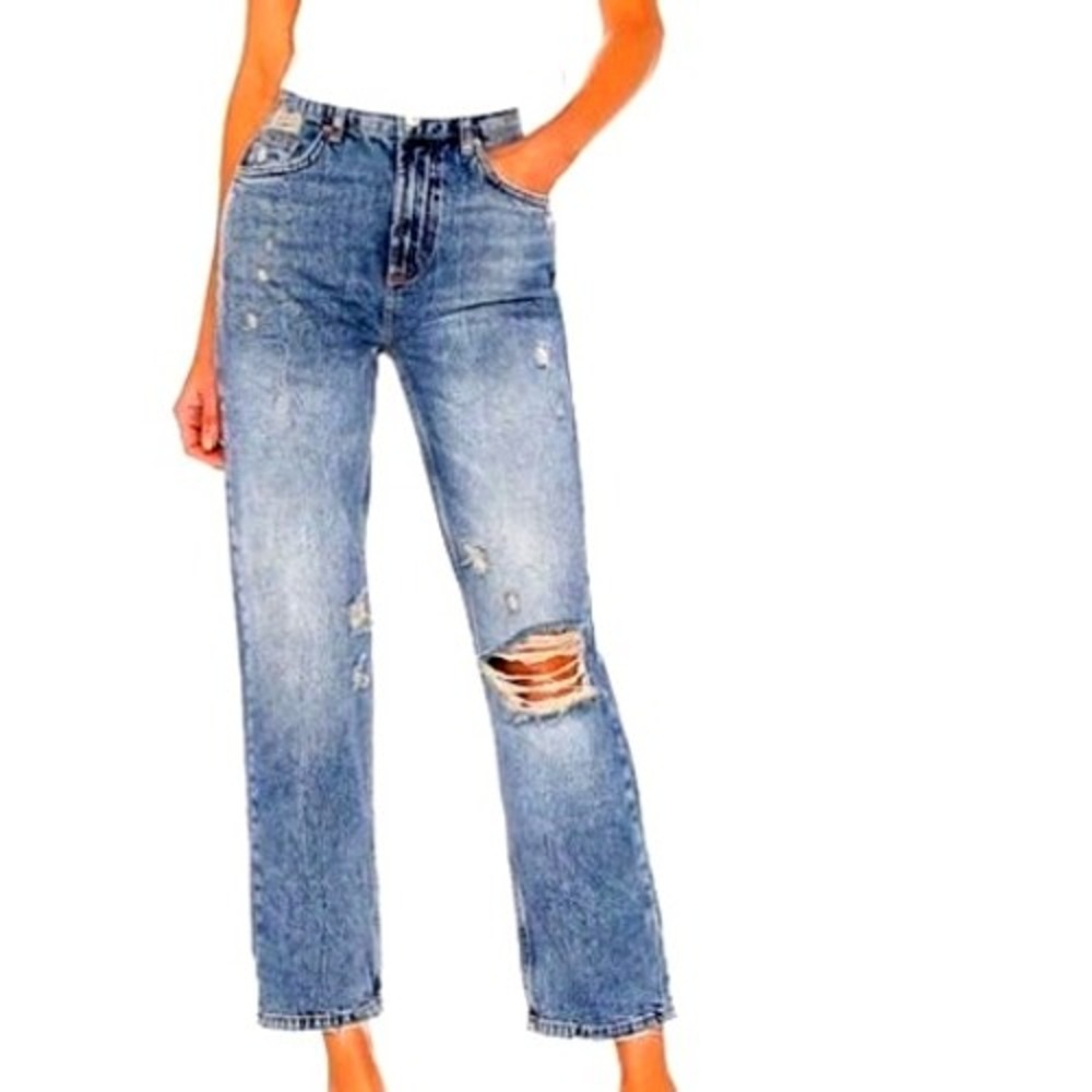 FREE PEOPLE 28 We‎ The Free Dakota Straight Distressed Jeans Heart Deadly Doll